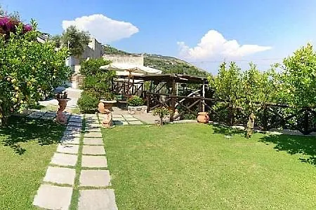 Nerano Villa Sleeps 4 Pool Air Con