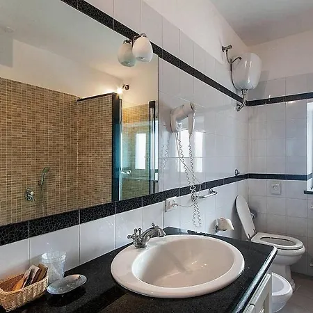 شقة Nerano Villa Sleeps 4 Pool Air Con نيرانو
