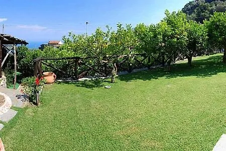 شقة Nerano Villa Sleeps 4 Pool Air Con *