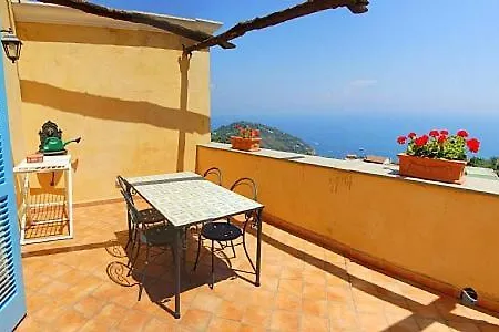 Nerano Villa Sleeps 4 Pool Air Con *