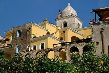 Nerano Villa Sleeps 4 Pool Air Con نيرانو